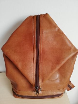 Bolso, mochila de piel