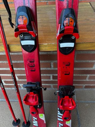 Esquis niño skis 110 y bastones