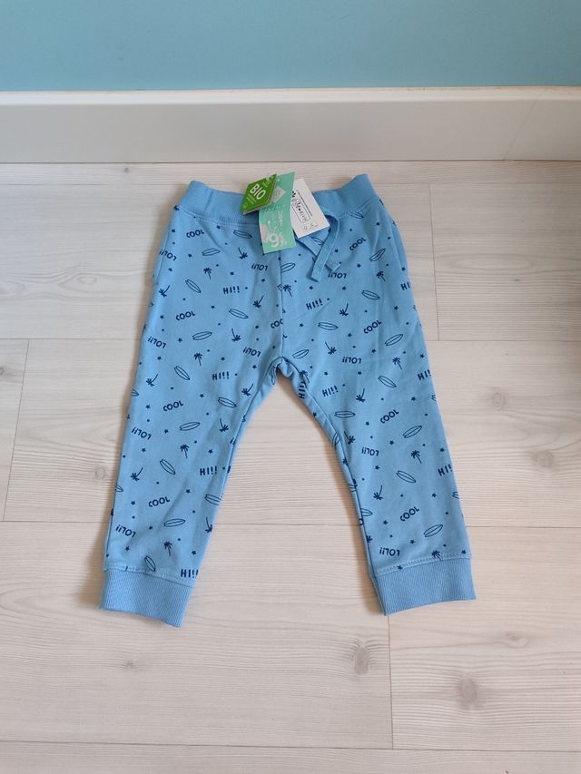 Pantalón deporte bebé 