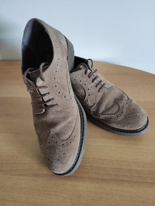 Scarpe eleganti doppelganger