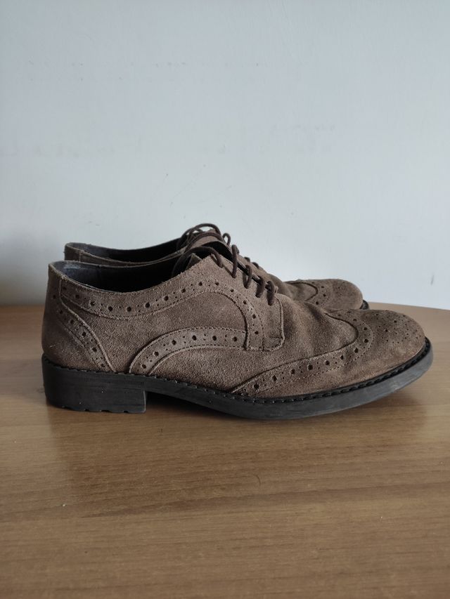 Scarpe eleganti doppelganger