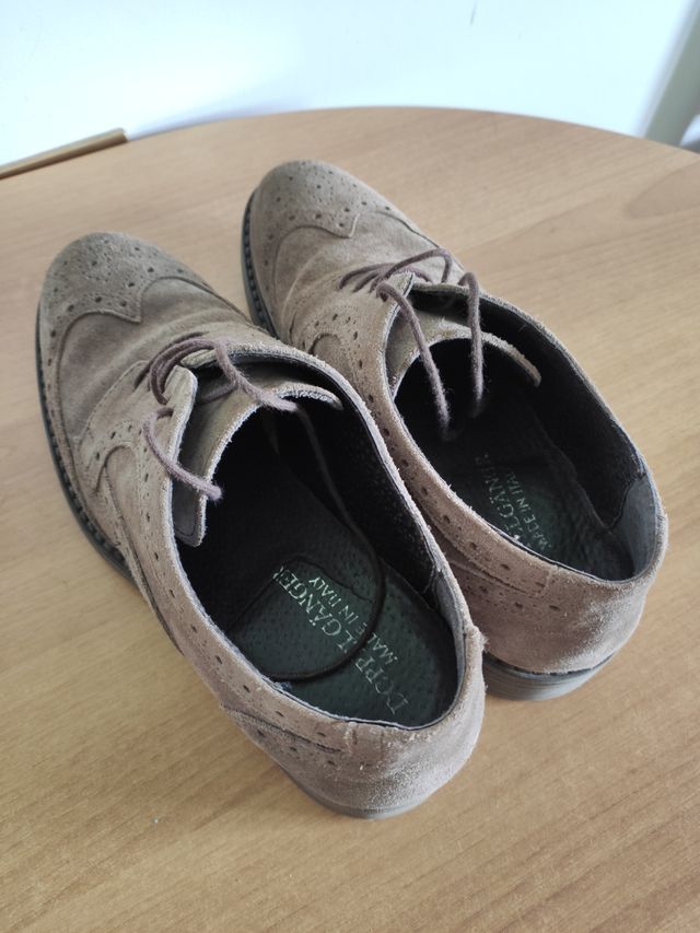 Scarpe eleganti doppelganger