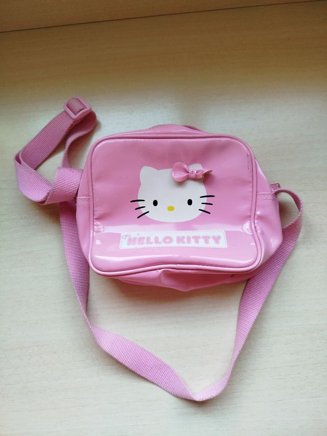 Bolsito pequeño niña hello Kitty