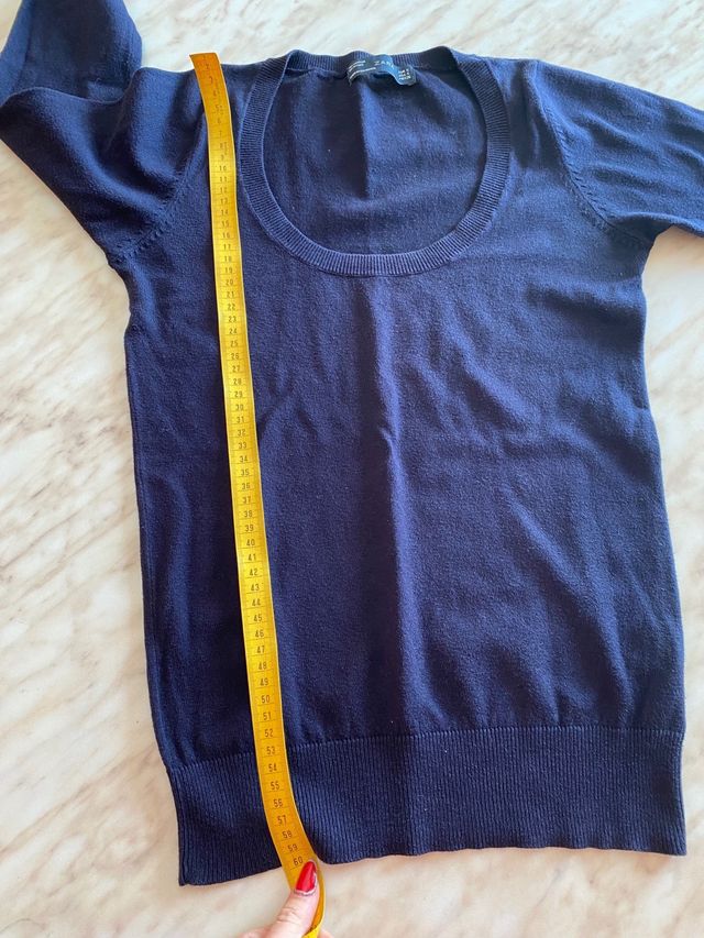 maglioncino con scollo rotondo