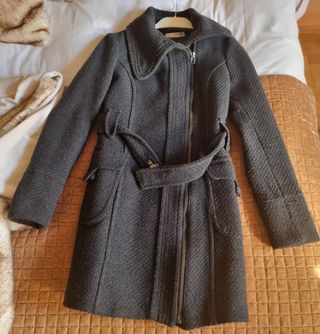 Abrigo Gris Zara Trafaluc 
