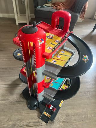 Parking infantil pista coches