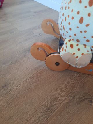 Balancín correpasillos jirafa