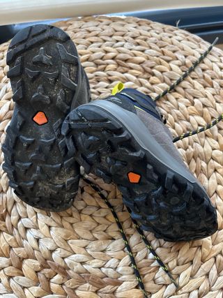 Botas montaña niño