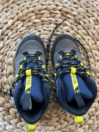 Botas montaña niño