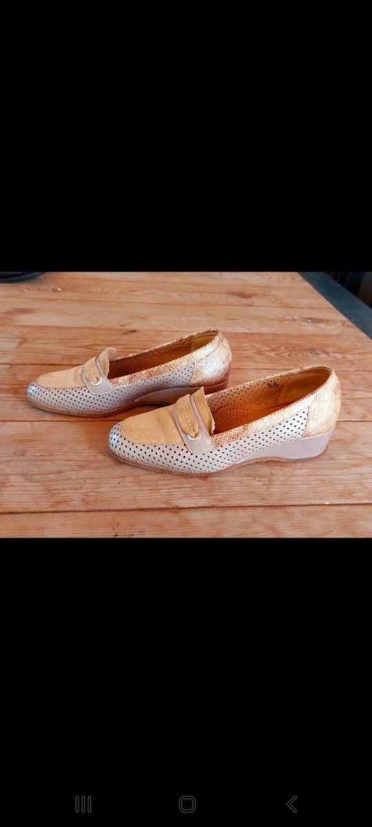 Scarpe donna linea comoda/riposo n.36