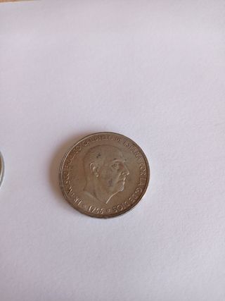 Monedas de 100 pesetas 1966. E.1967