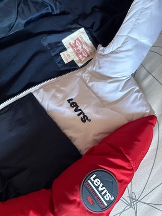 Cazadora Levis