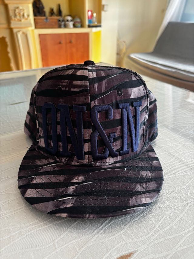 Lote de Gorras Planas hombre / niño