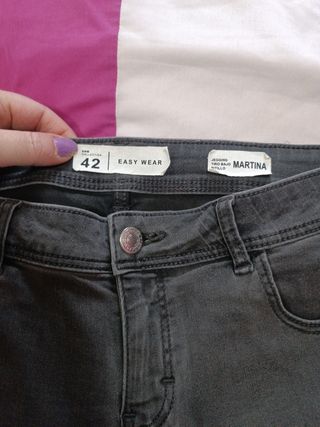 Pantalones vaqueros mujer 