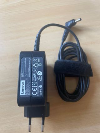 LIQUIDACION Cargador Portatil Lenovo Solidario