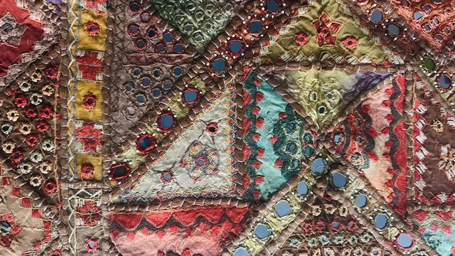 Pannello Mirror works paillettes e specchietti