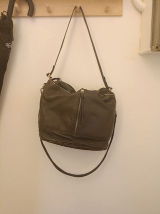 Bolso piel gris grande A ESTRENAR