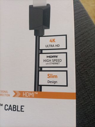 Cable HDMI with ethernet