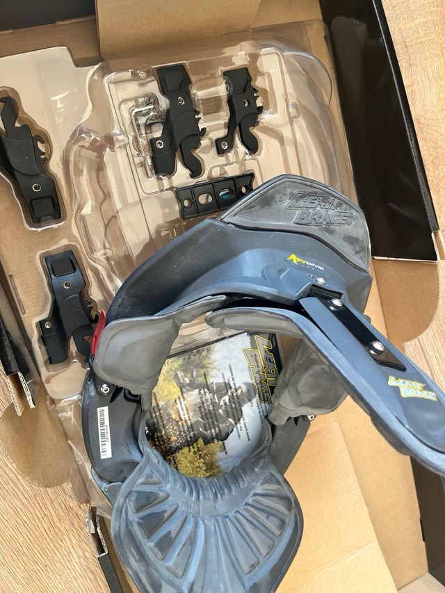 collarin leatt brace