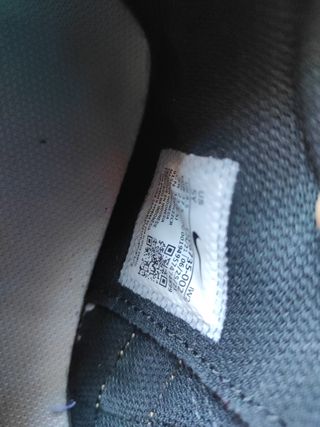 Zapatilla Nike 37.5