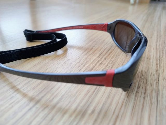 Gafas y casco de nieve para niños