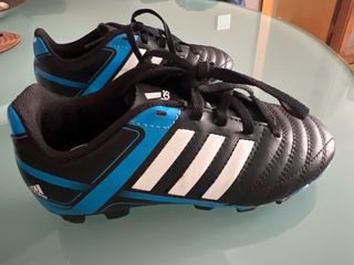 Zapatillas Adidas de futbol niño