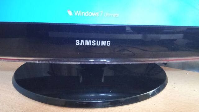 TV monitor de 24 " Pc Sangsum