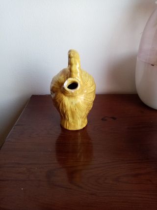 Botijo pequeño antiguo 