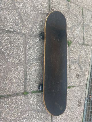 Skateboard