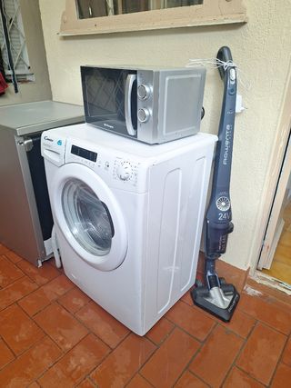 Lavadora 8 kg Candy,microondas,Aspirador Rowenta