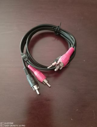 Cables para TV , teléfono , internet 
