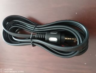 Cables para TV , teléfono , internet 
