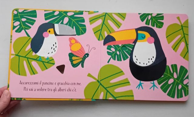 Accarezza i cuccioli/Sugli alberi