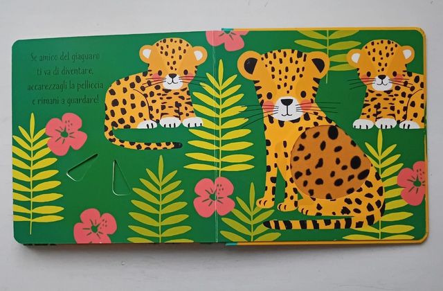 Accarezza i cuccioli/Sugli alberi