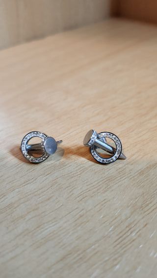 Cartier pulsera y pendientes