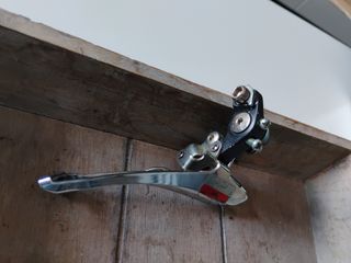 Desviador Shimano delantero 2200
