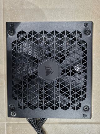Fuente de Alimentación Corsair RM750