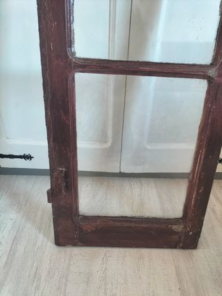 Hoja de ventana de madera