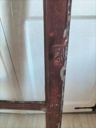 Hoja de ventana de madera