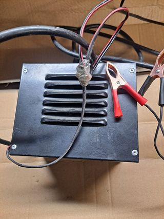 Cargador baterias 12v 