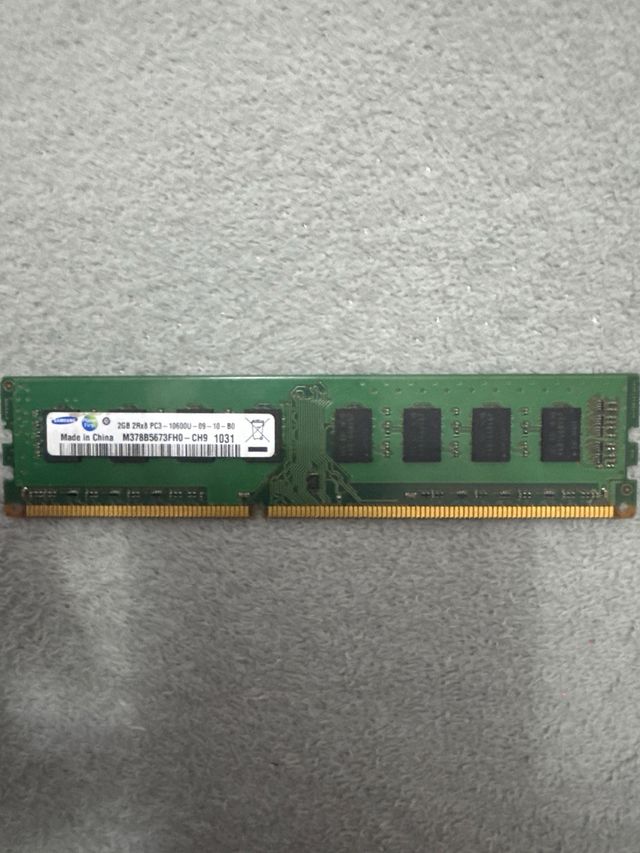 Memoria ram 2GB DDR3