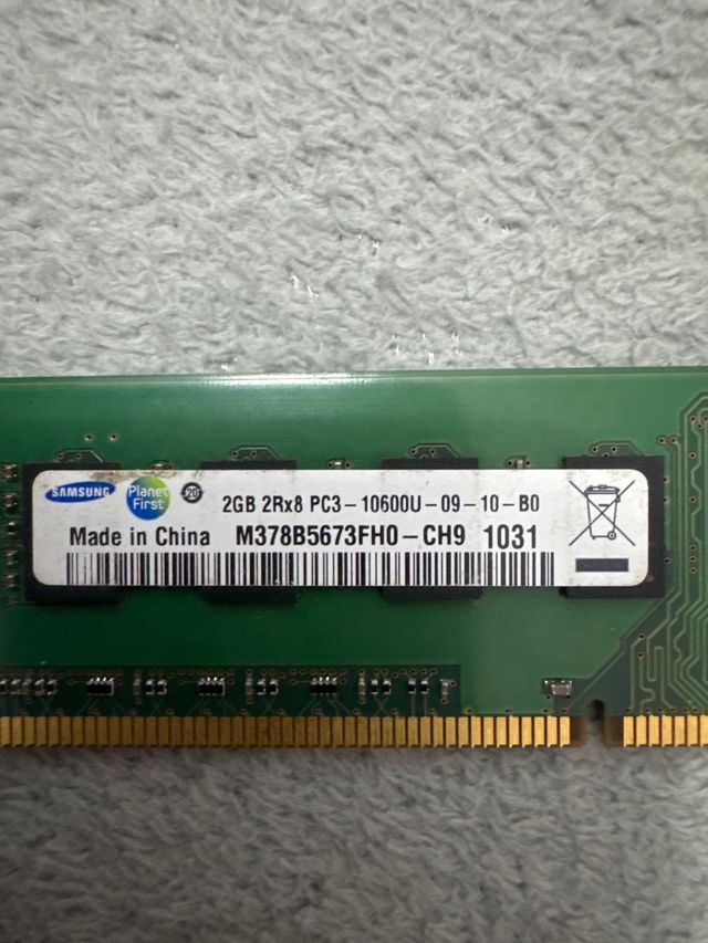 Memoria ram 2GB DDR3
