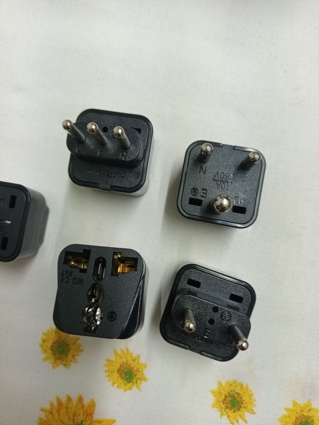 Adaptador corriente