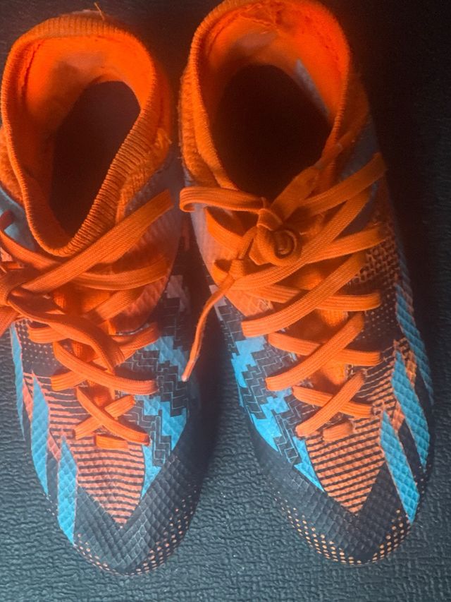 Botas de futbol infantil