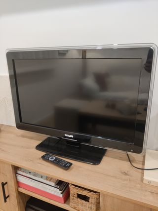 Televisor Philips 32" LCD Full HD