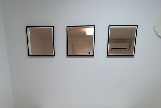 3 espejos enmarcados