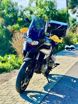 Bmw F750 GS 40 Aniversario con todos los extras