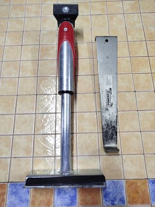 Dos barras de tracción 