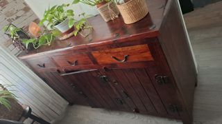 Mueble de madera