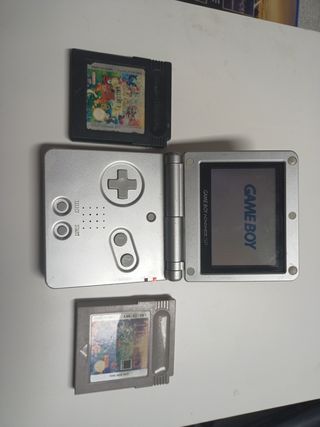 NINTENDO GAME BOY ADVANCE SP + 2 JUEGOS